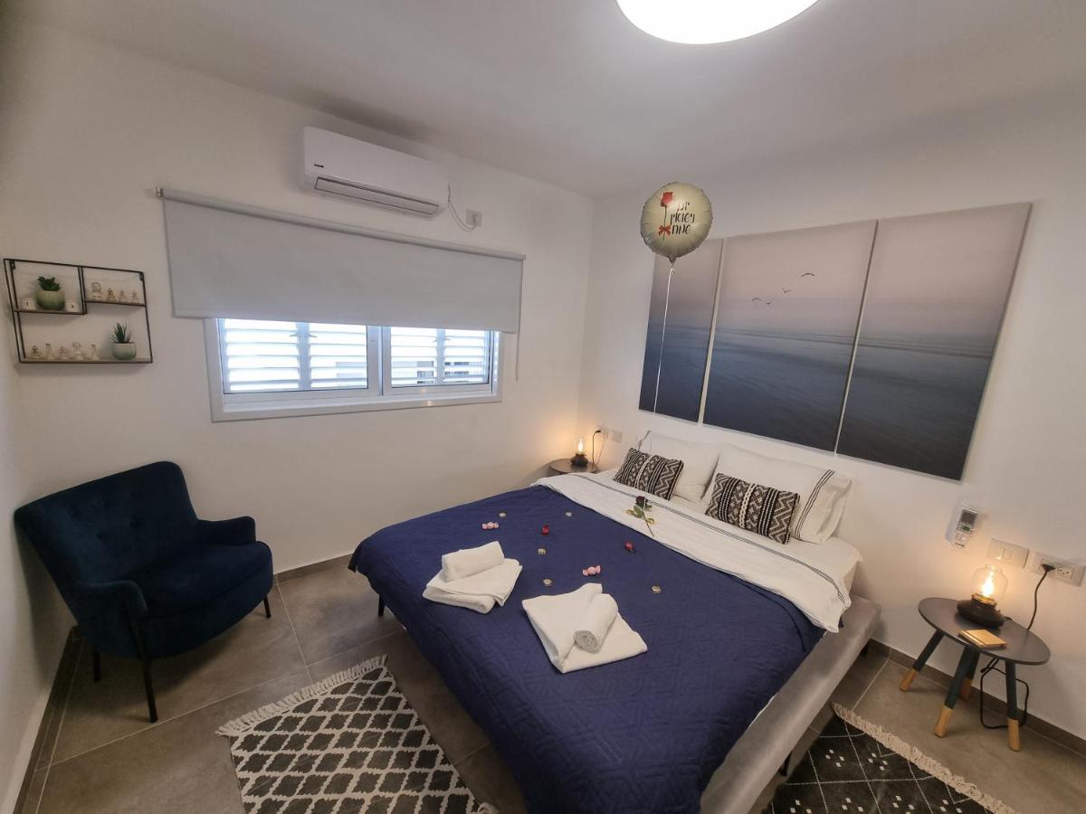 Beautiful 2-Bedroom Sea-View Apartment Netanya Exterior foto