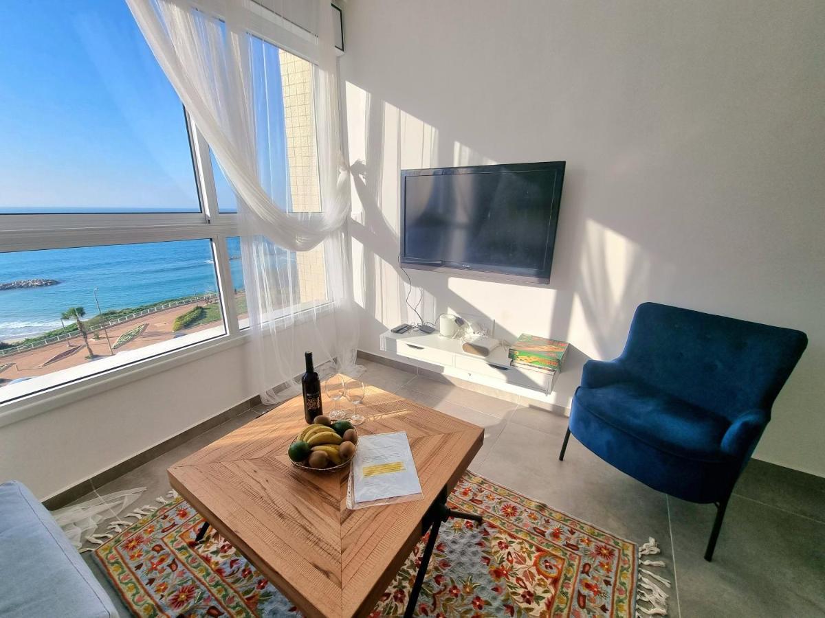 Beautiful 2-Bedroom Sea-View Apartment Netanya Exterior foto